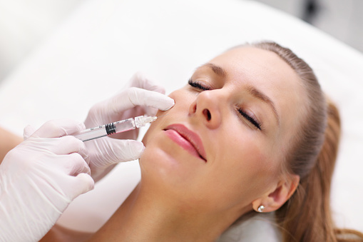 Benefits of Getting Certified in CME Botox and Aesthetic Courses post thumbnail image