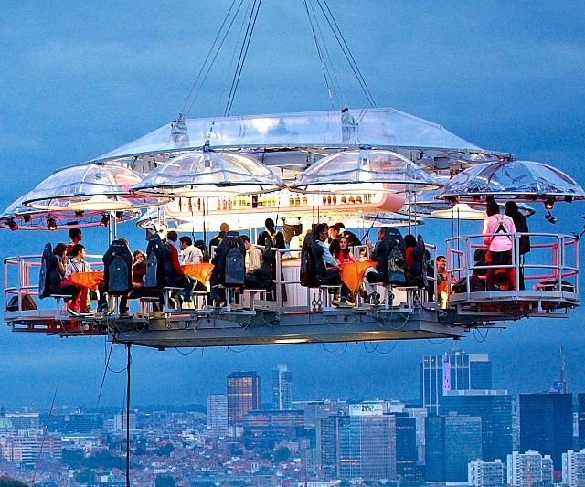 Let you have a unique experience of dinner in the sky Jakarta post thumbnail image