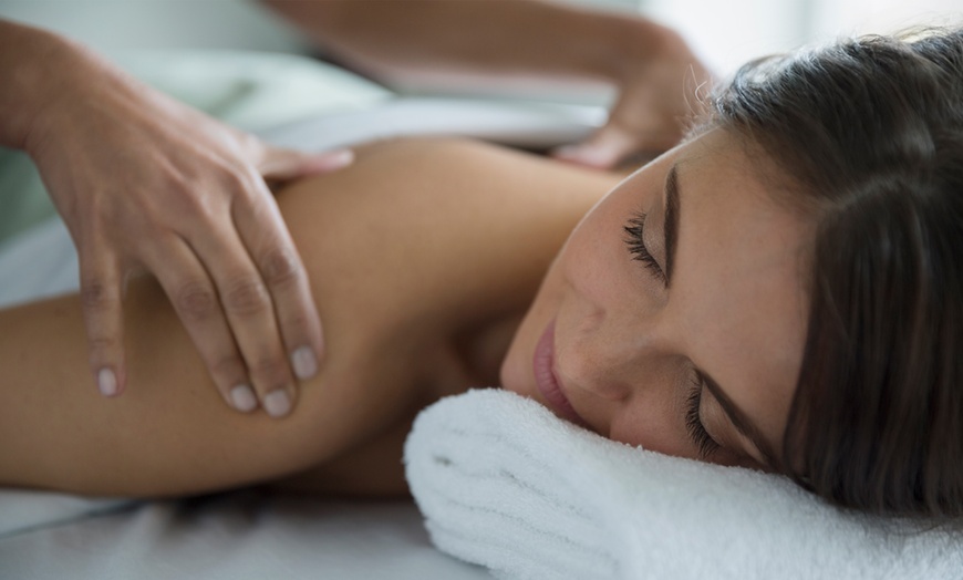 Enjoy Professional, Quality Massage Services at Siwonhe Massage post thumbnail image